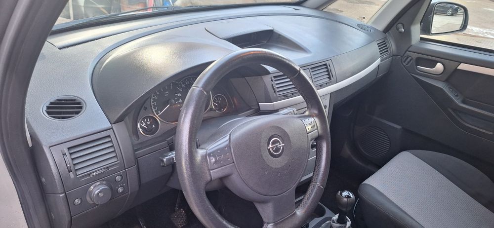 опел мерива 1,4 бензин