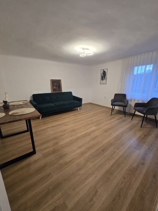 PF Inchiriez casa in Faget