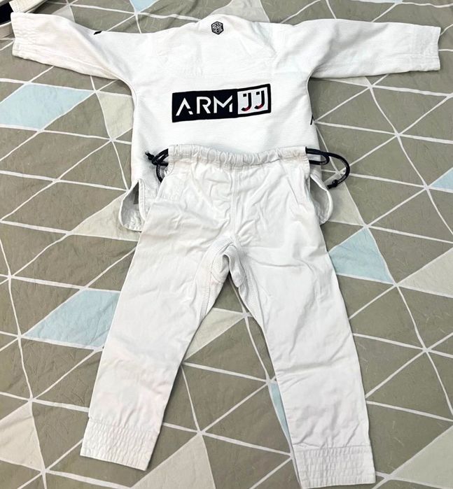 Кимоно джиу джитсу BJJ