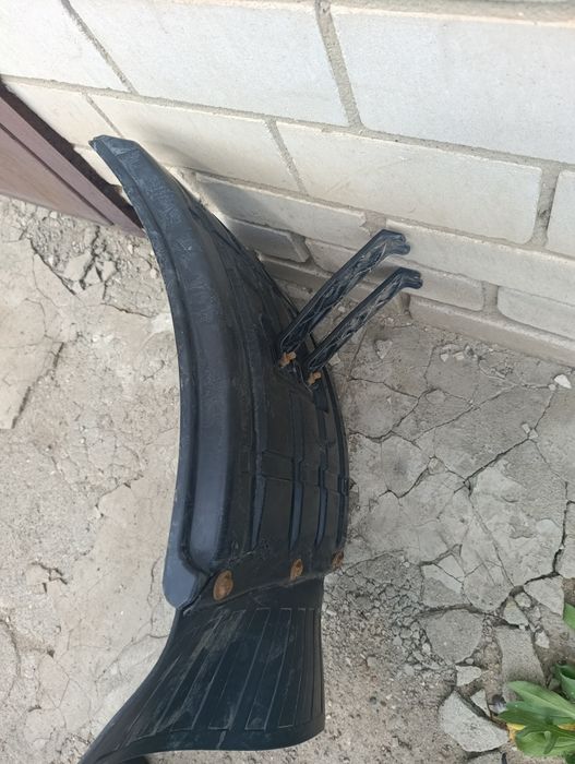 Подкрыльник на Газель