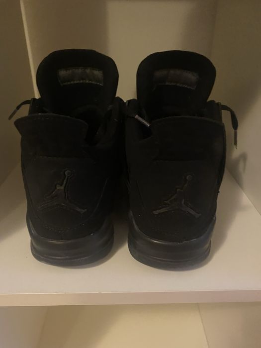 Jordan 4 Black Cat
