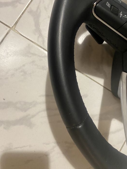 Волан за Audi A4 A6, Q3, Q5