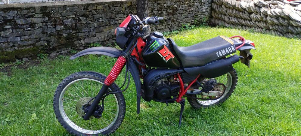 Мотоциклет Yamaha DT 125