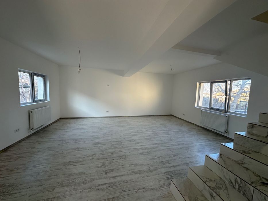 Casă Parter+Mansardă aproape de mare!