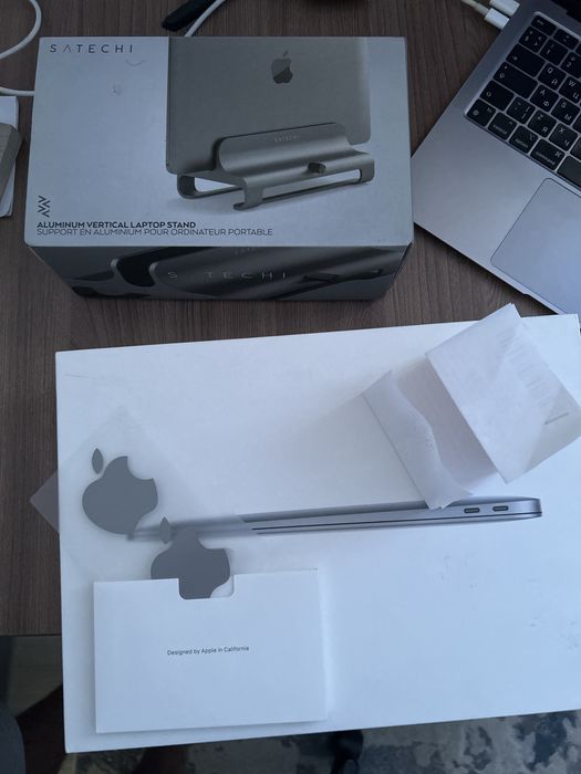 Macbook air m1 256 16 озу