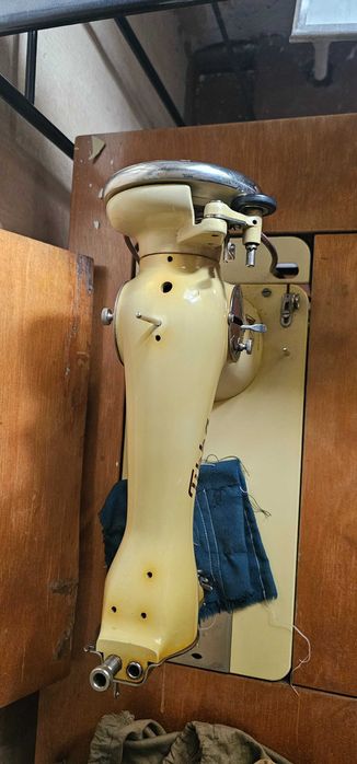 Швейная машинка Tikka ( made in Finland)