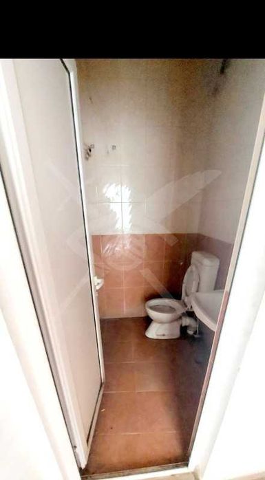 Продава се Промишлена сграда в Бургас, Промишлена зона - Юг - 4350 кв.м за 104 €/кв.м - Снимка #2