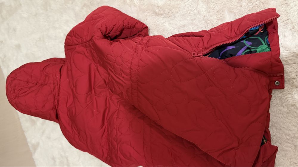 Geca Desigual marime 158-164 / 13-14 ani