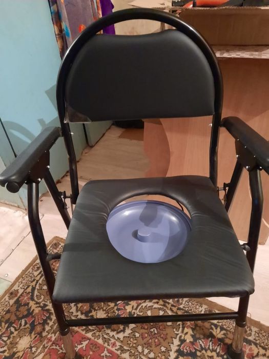 Продам инвалидные коляски