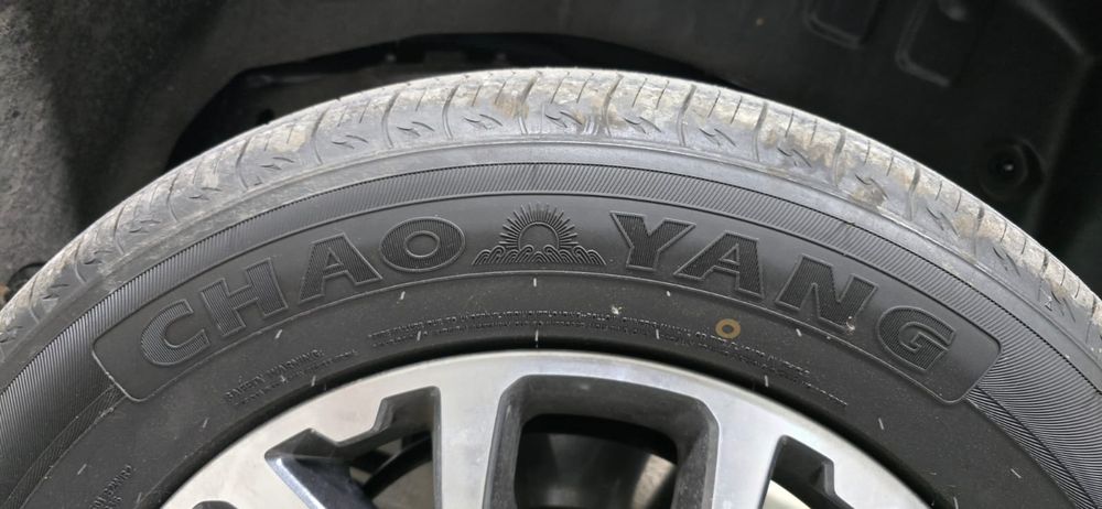 Комплект шины+диски 245/60 r18