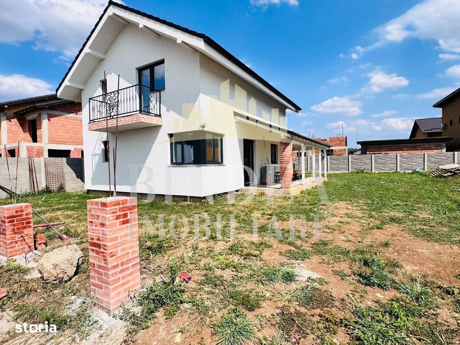 Casa individuala P+M Giarmata 584 mp 22 front, interior la alb