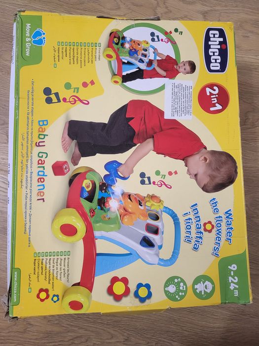 Antemergator Chicco cu sunete si lumini