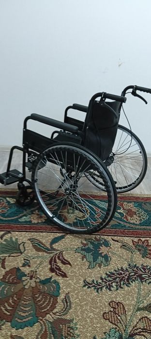 Индвалидни каляска и ходунки