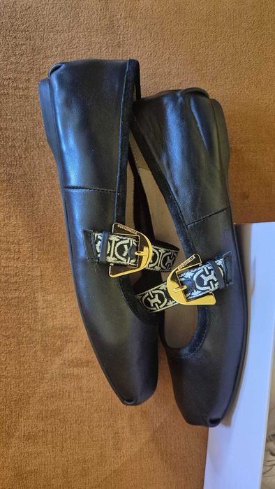 Balerini eleganți de la Coccinelle