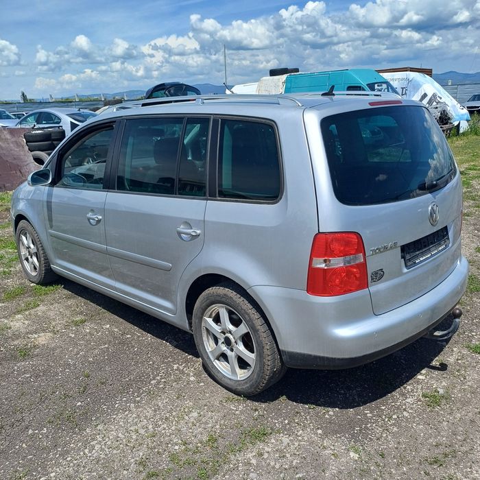 Vw Touran 1.9 тдиi На части