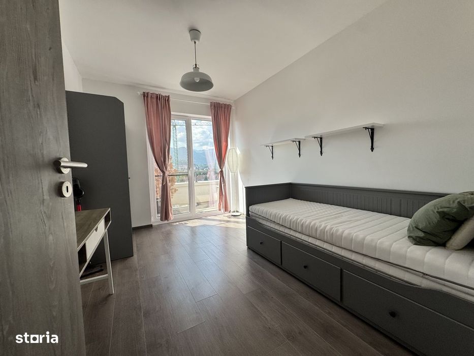 De închiriat apartament 3 camere priveliște deosebită