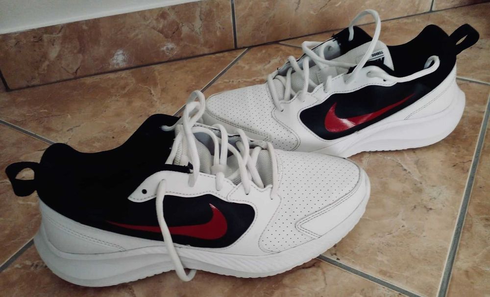 Nike Todos (BQ3198-101) Tri-Colori