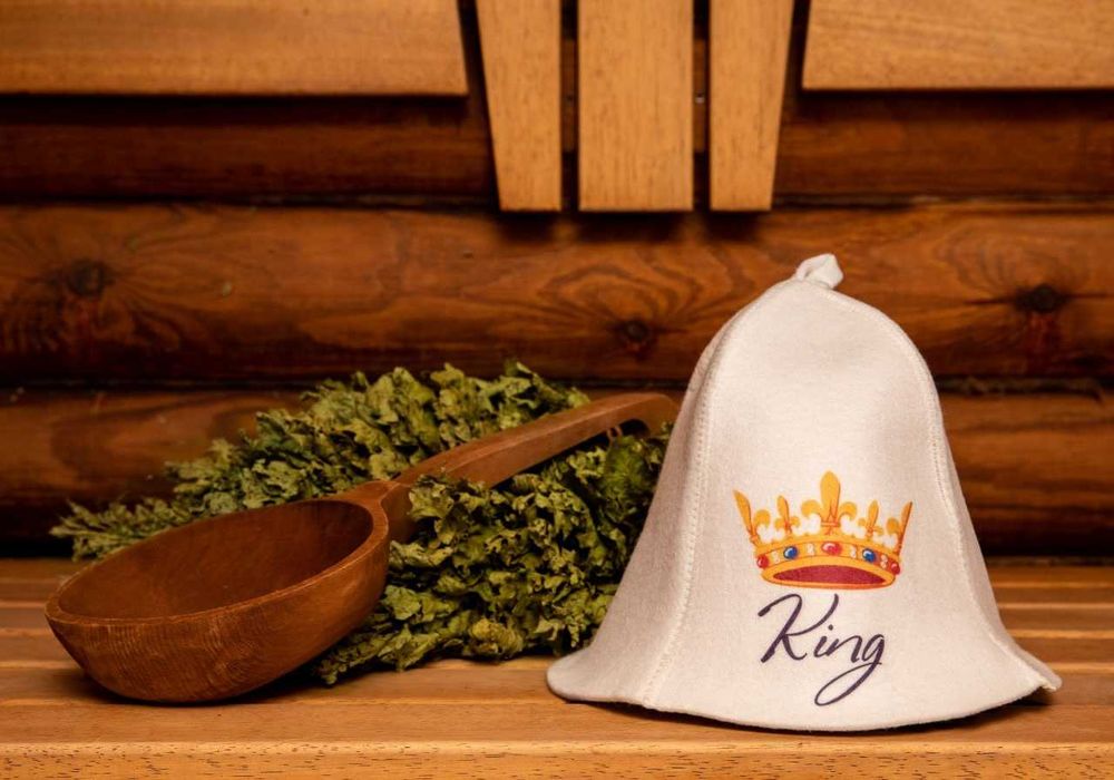 Чифт вълнени шапки за сауна "King и Queen" от 100 % вълна