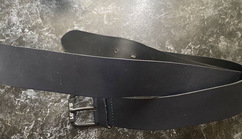 ремень кожаный Levi’s