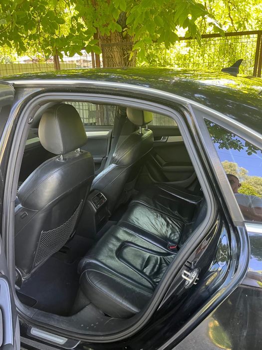 Audi A4 B8 2.7 TDI – 2008 – Negru