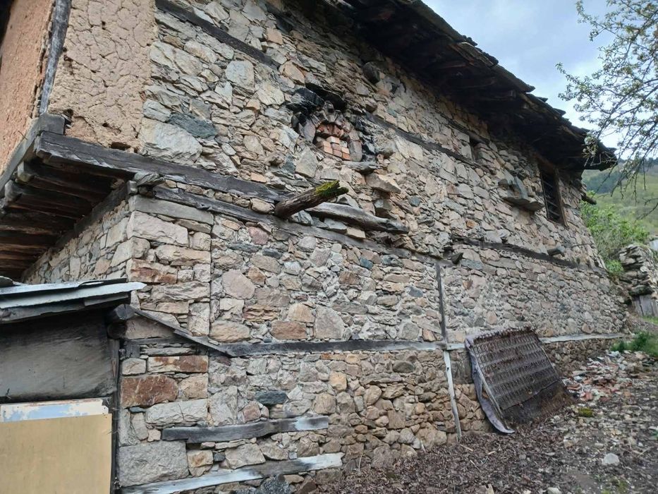 Продава се Къща в с. Нареченски бани, Област Пловдив - 70 кв.м за 510 €/кв.м - Снимка #2