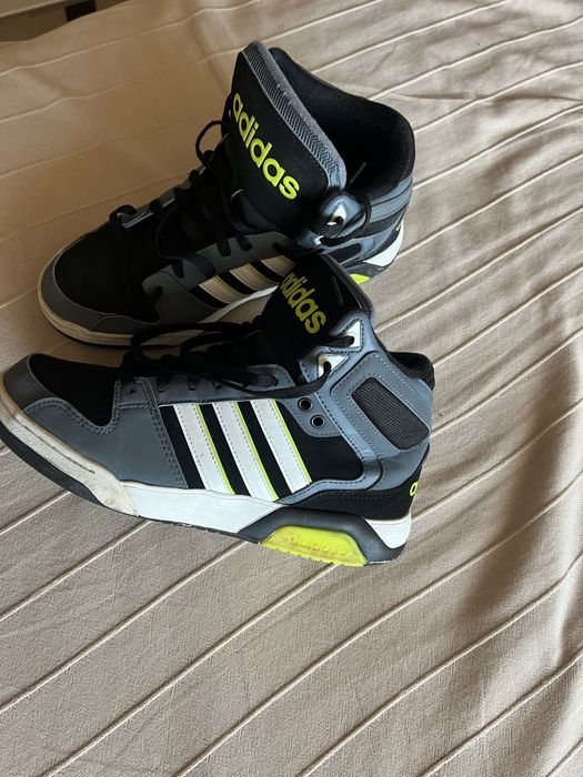 Adidas,Puma,Nike