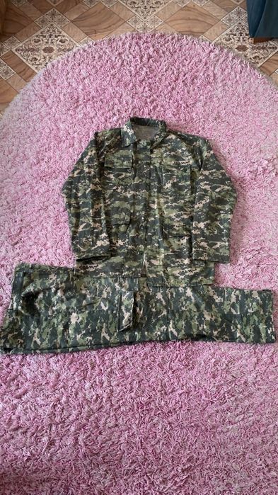 Продам  военную форму
