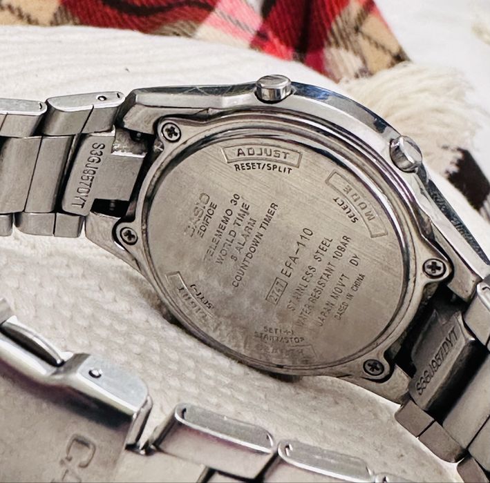 Vând ceas Casio Edifice
