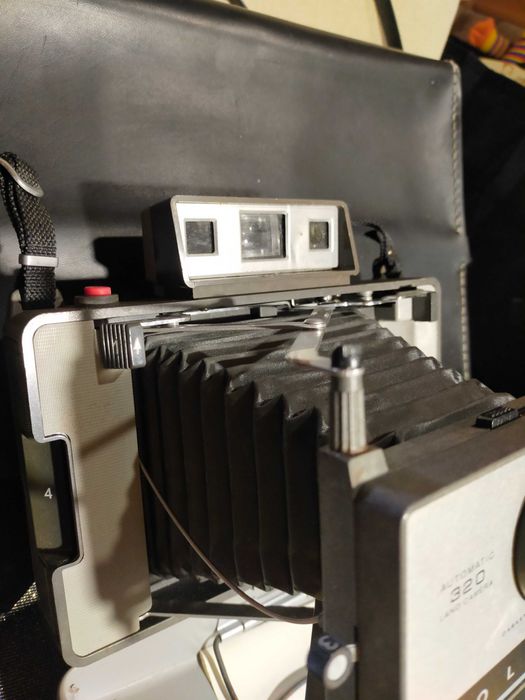 Ретро камера Polaroid