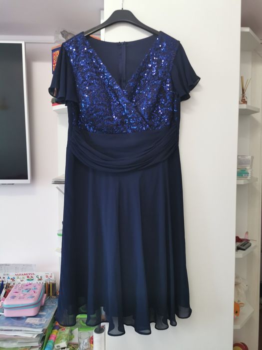 Rochite ocazie,elegante masura 40, 42, 44