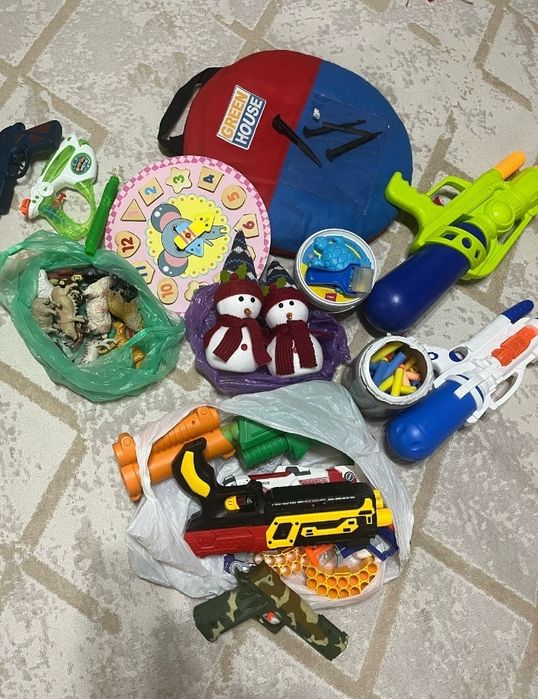 Продам детские игрушки