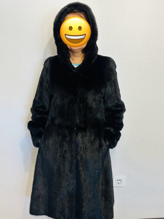 Норковая шуба с капюшоном