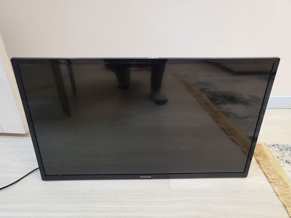 Продам телевизор Panasonic
