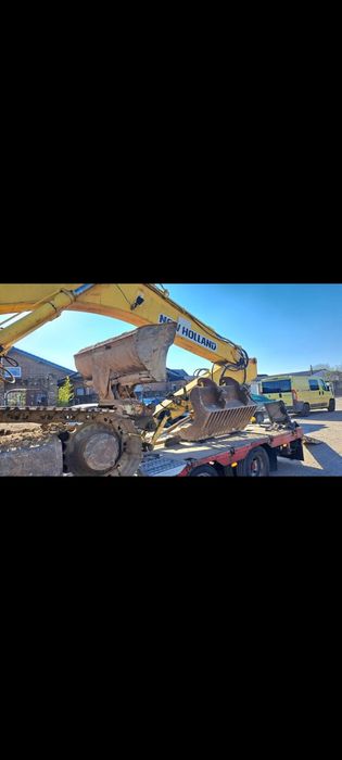 Excavator New Holland