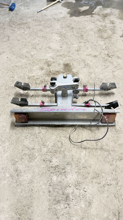 Стойка за 2 колела за теглич