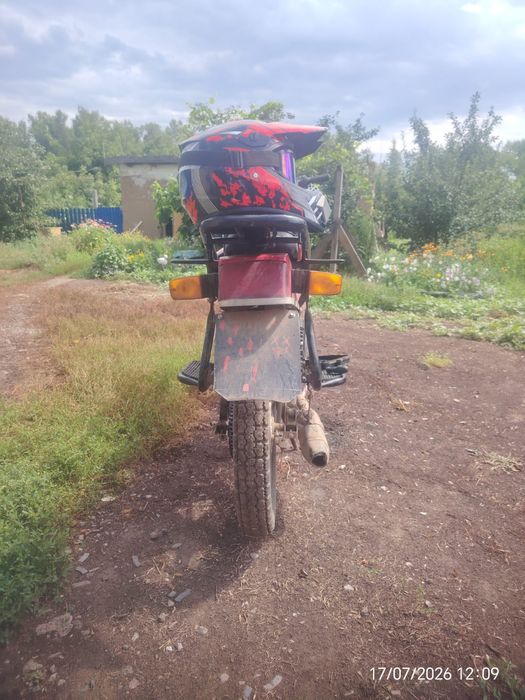 Продам мотоцикл yaqi 200cc