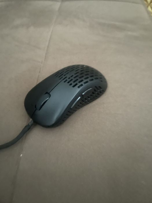 Игровая мышь Pulsar Xlite