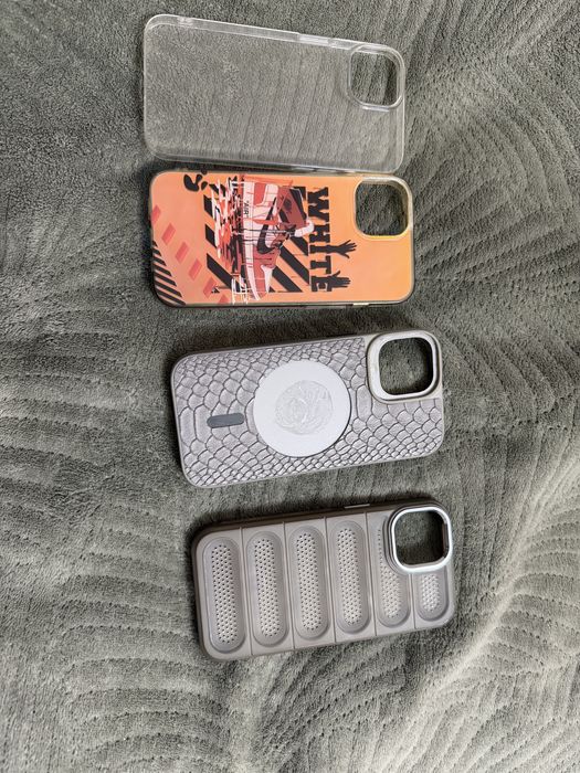 Продам айфон 13