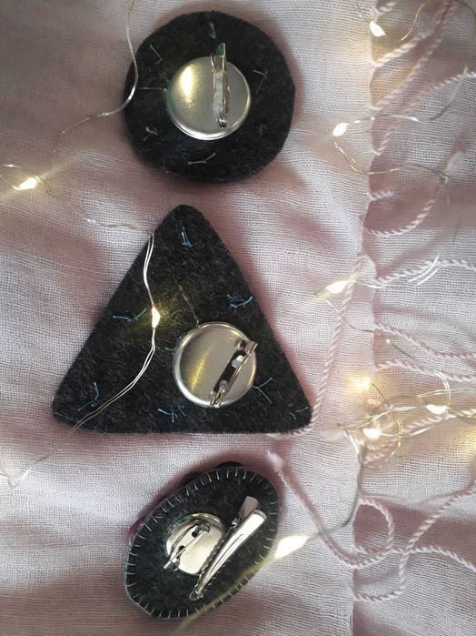 Броши ручной работы