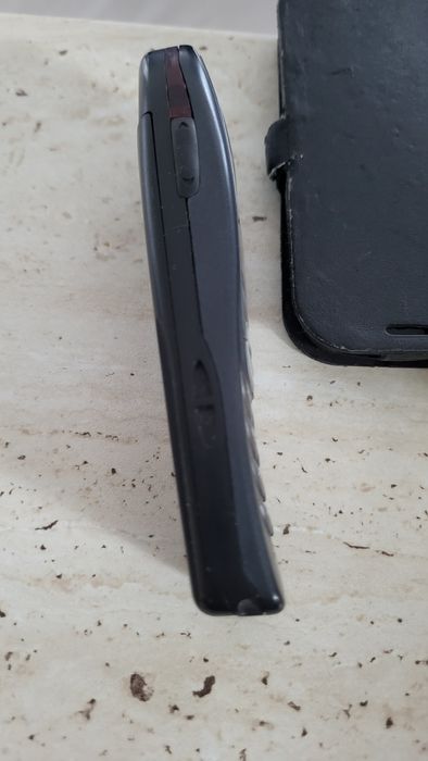 Nokia 6310i în stare foarte bună