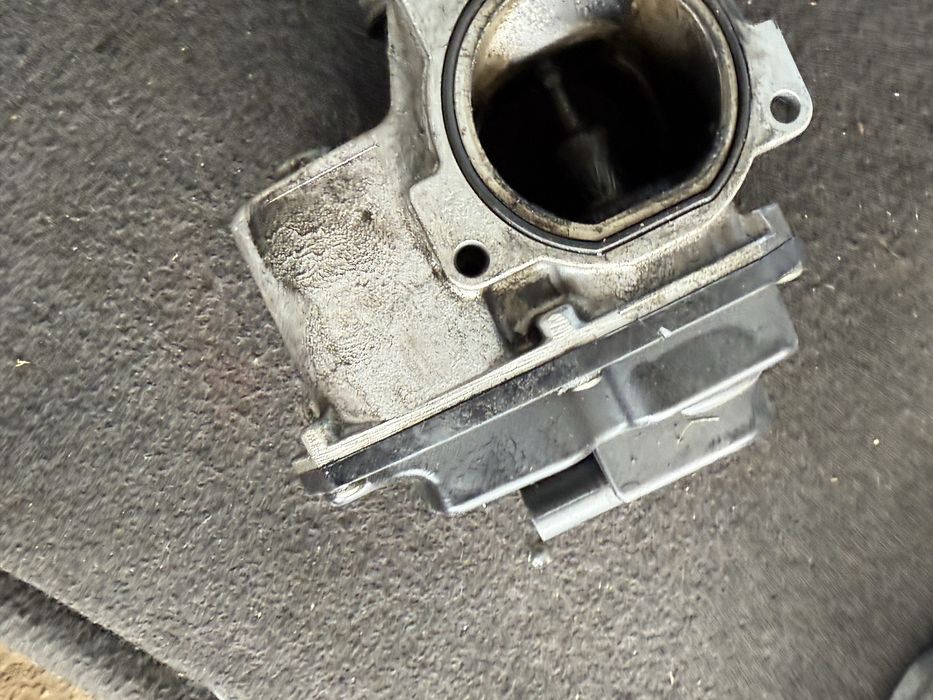 Дроселова клапа Valeo 03L131501 за Audi Vw DODGE  А4 А5 А6 Seat Skoda