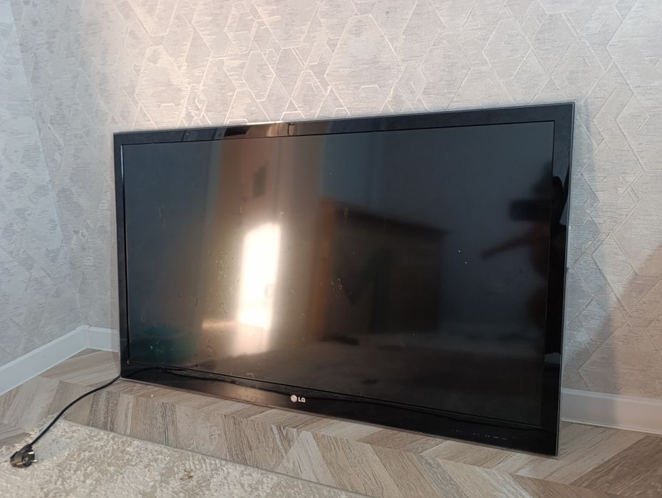 Продается телевизор