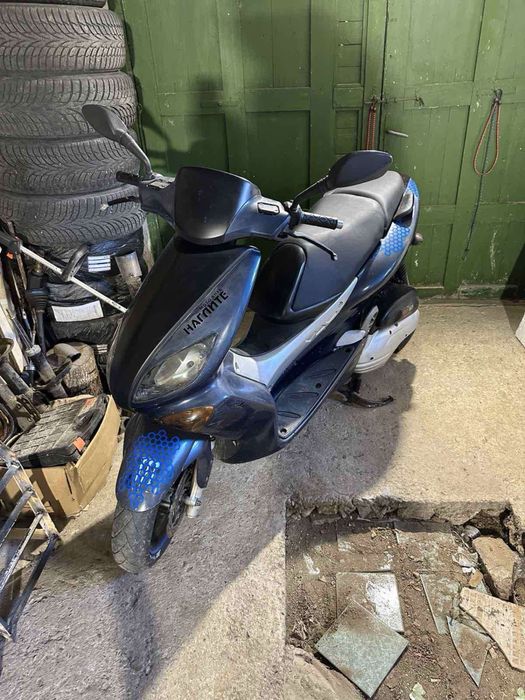 Скутер Yamaha maxtor 125cc