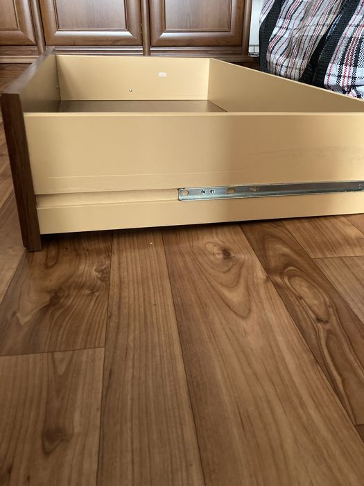 Тумба шкафчик под телевизор