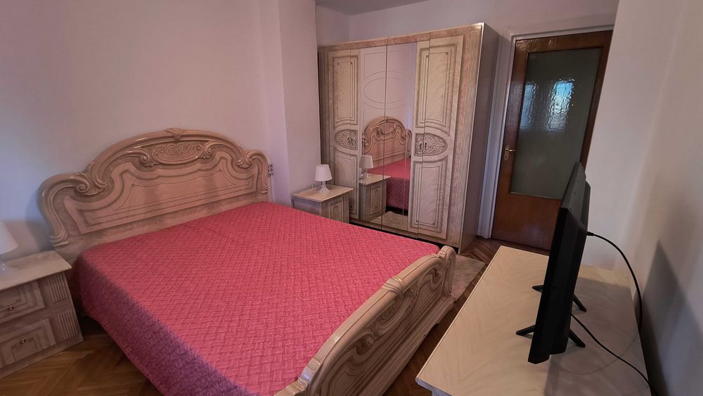 Ap spatios cochet decomandat 2 bai Piata 1 Mai/Ion Mihalache- Kiseleff