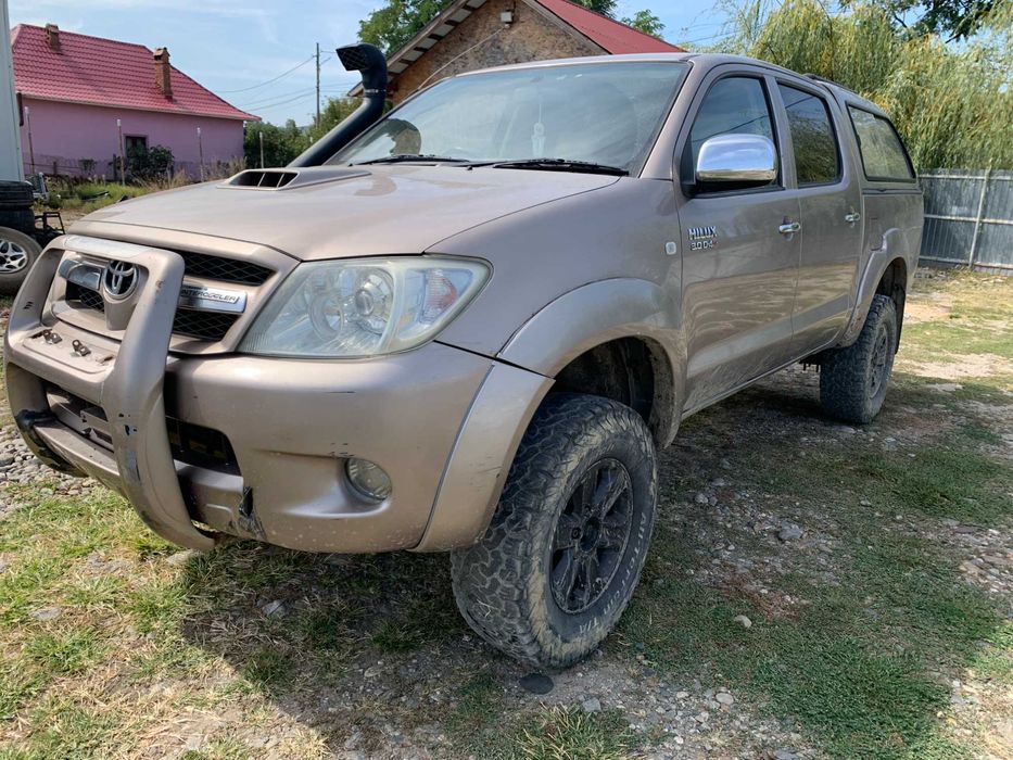Dezmembrari Dezmembrari Piese piesa Dez Toyota Hilux 2009 3.0 diesel