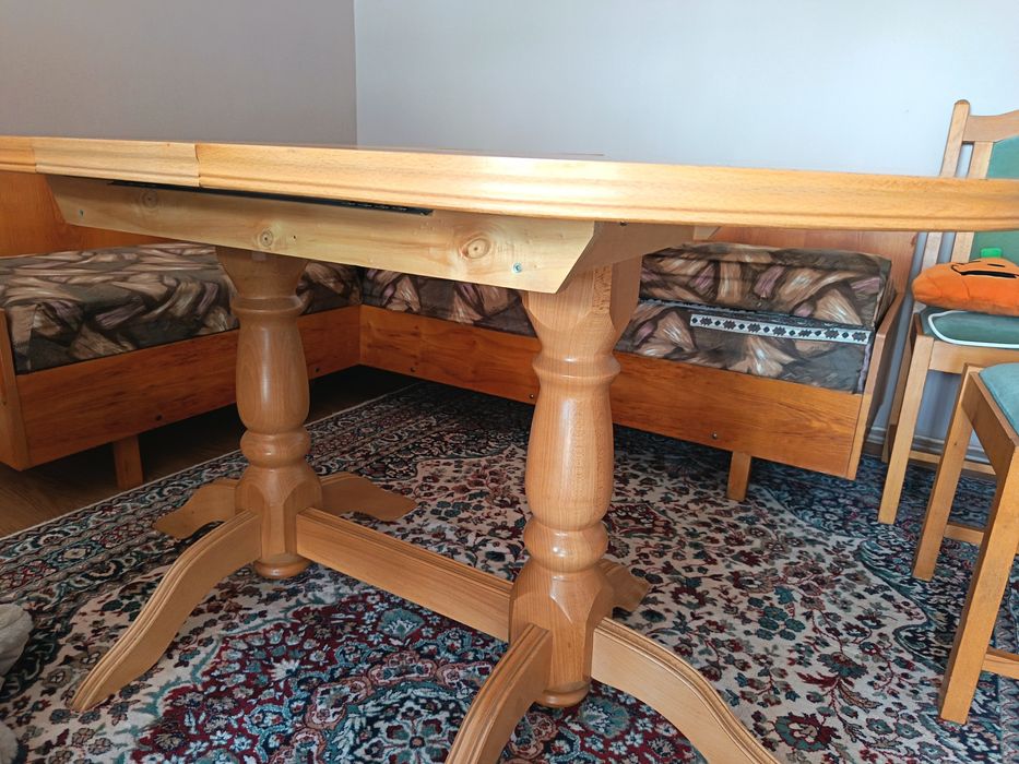 Маса трапезна дърво