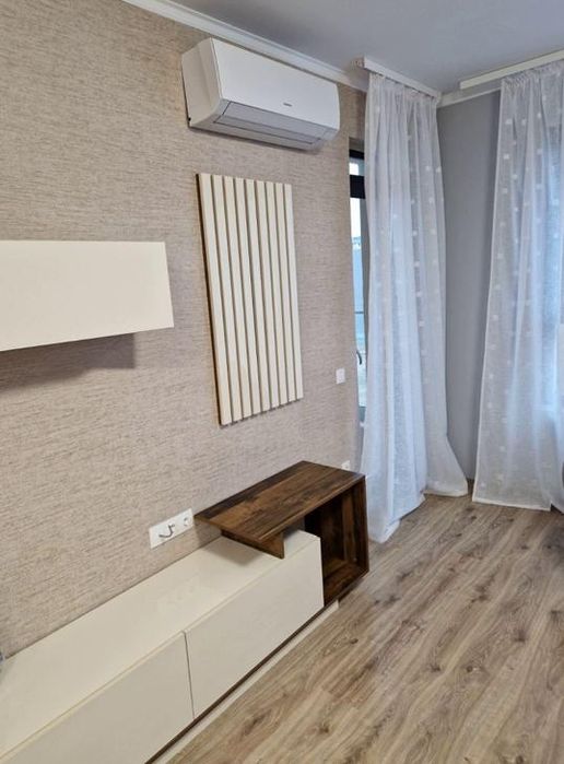 Дава се под наем Двустаен апартамент в София, Младост 4 - 73 кв.м за 698.19 € - Снимка #2