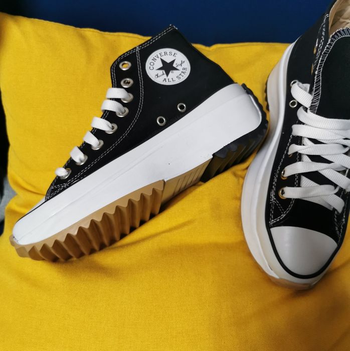 Tenesi  Converse inalti noi marimea 37,38 si 40
