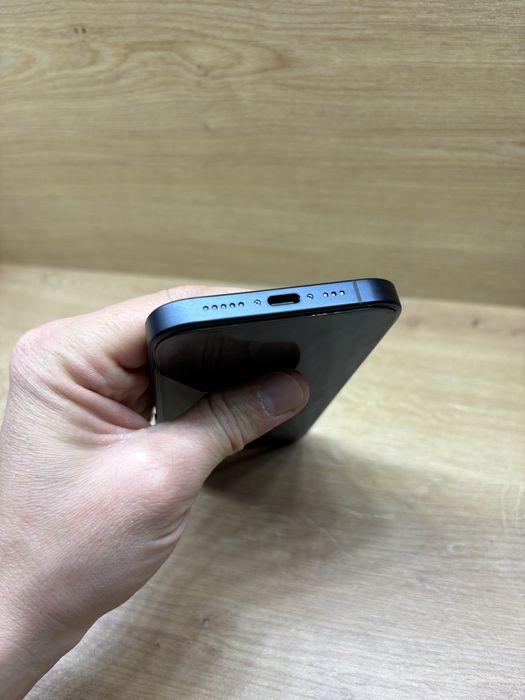 iPhone 15  PRO 256Gb Blue titanium